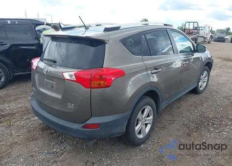 2013 Toyota Rav4 Xle z USA, uszkodzony, nr VIN JTMRFREVXD5000238